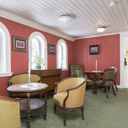 Losby Gods Manor Лёренскуг