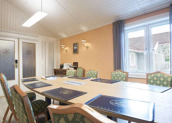 Semesteranläggning (resort) Losby Gods Manor 5*